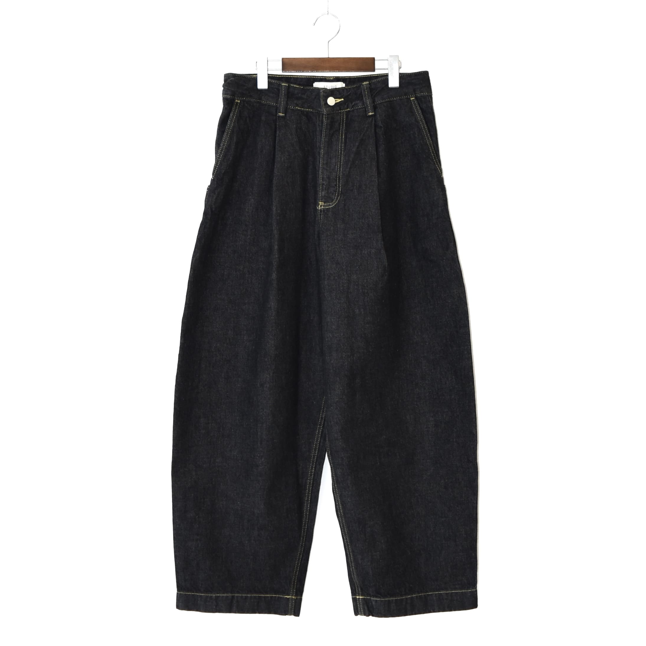 STUDIO NICHOLSON PLEATED CARPENTER PANT BLACK[BRIDGES SNM-1245]
