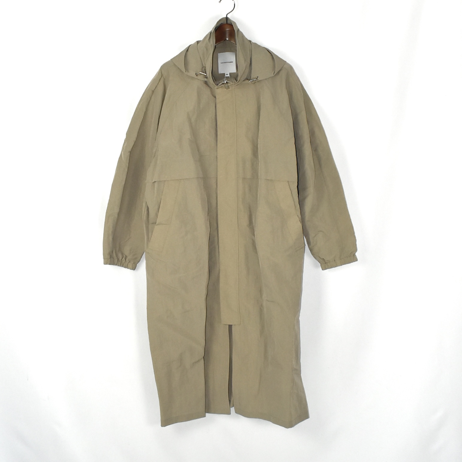 LE17SEPTEMBRE HOMME HOODED PANELED COAT BEIGE[LH2511CT002EBE]