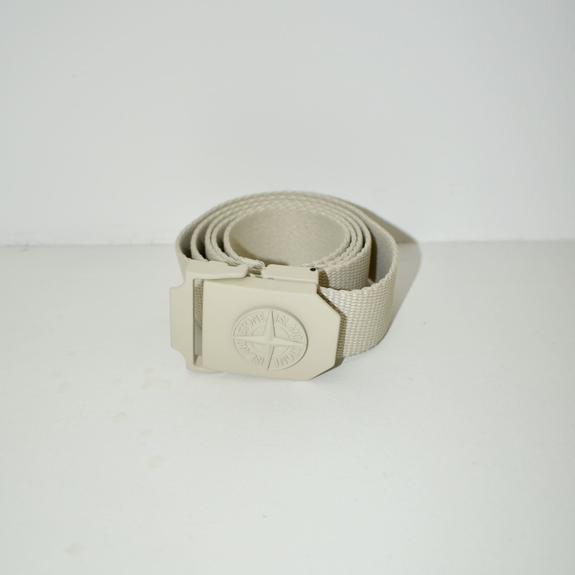 STONEISALAND LOGO BUCKLE BELT IVORY[801594071]