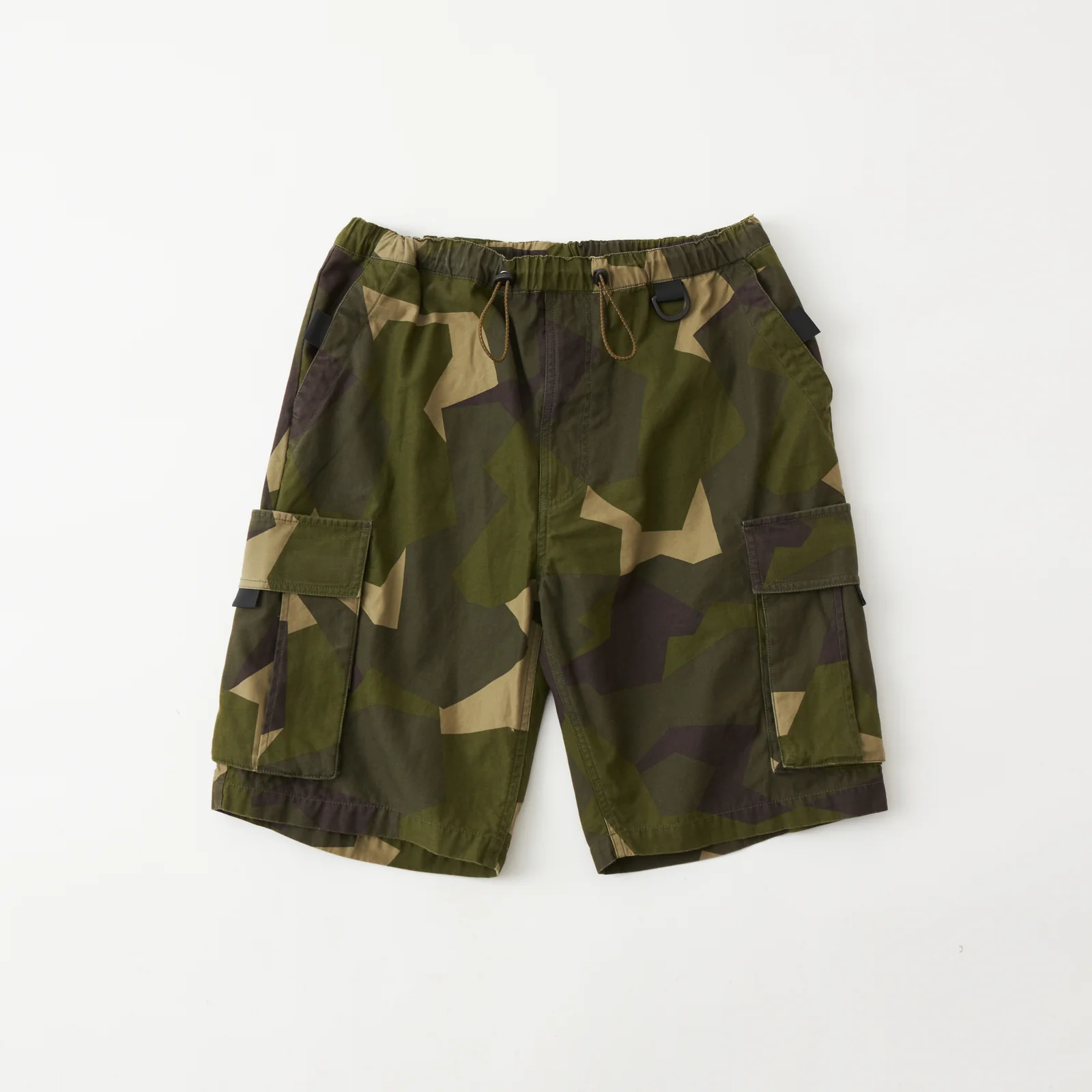 White Mountaineering WM × WILD THINGS SWEDEN CAMO CARGO SHORT PANTS[BC2571402]