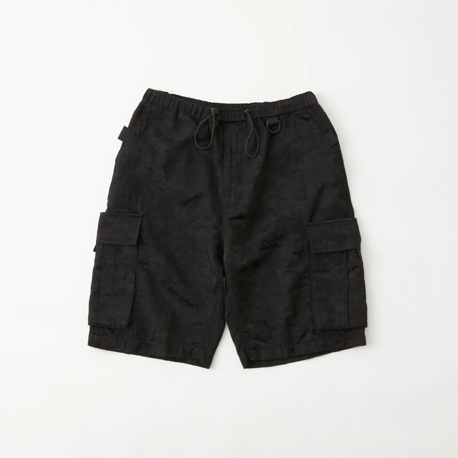 White Mountaineering WM × WILD THINGS DIGITAL CAMO CARGO SHORT PANTS[BC2571401]