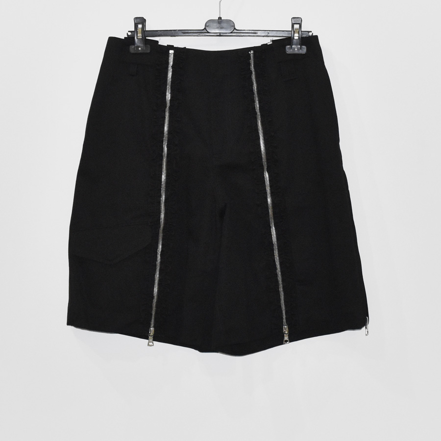 SIMONE ROCHA ZIP FRONT RUFFLE SHORTS[40580410BK]