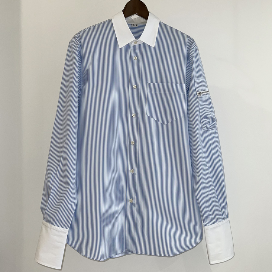 WINNIE WHITE COLLAR STRIPE BUTTON DOWN LIGHT BLUE