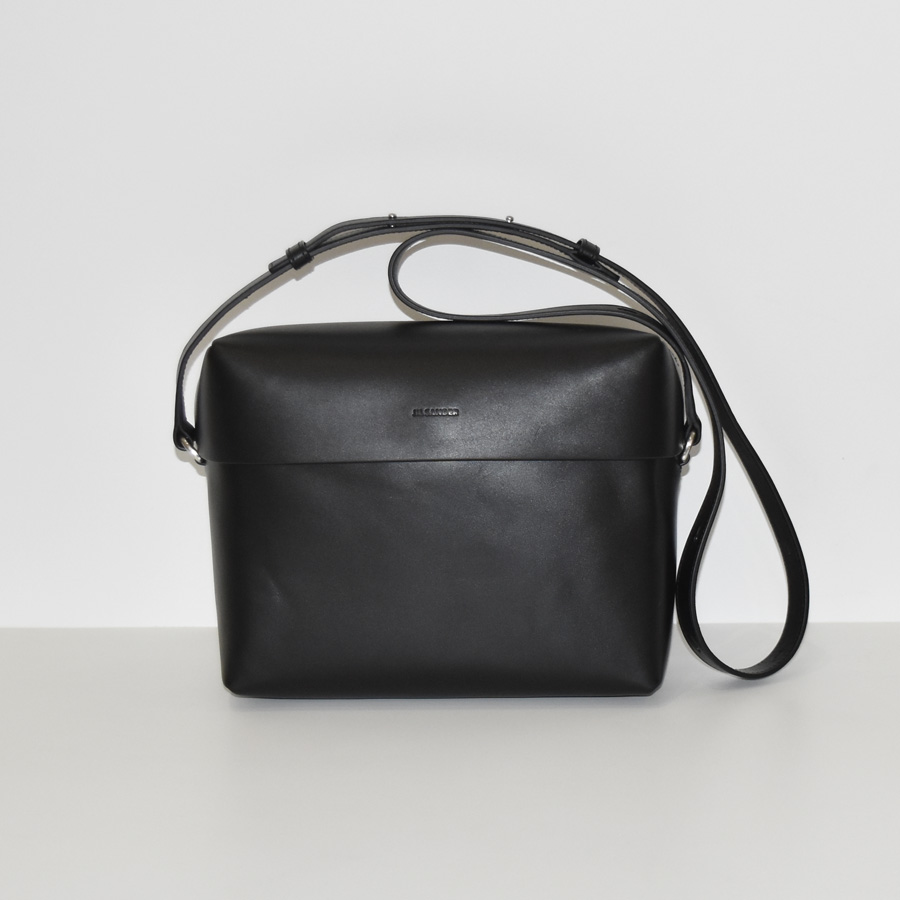 JIL SANDER SHOULDER BAG[J25WG0008-001]