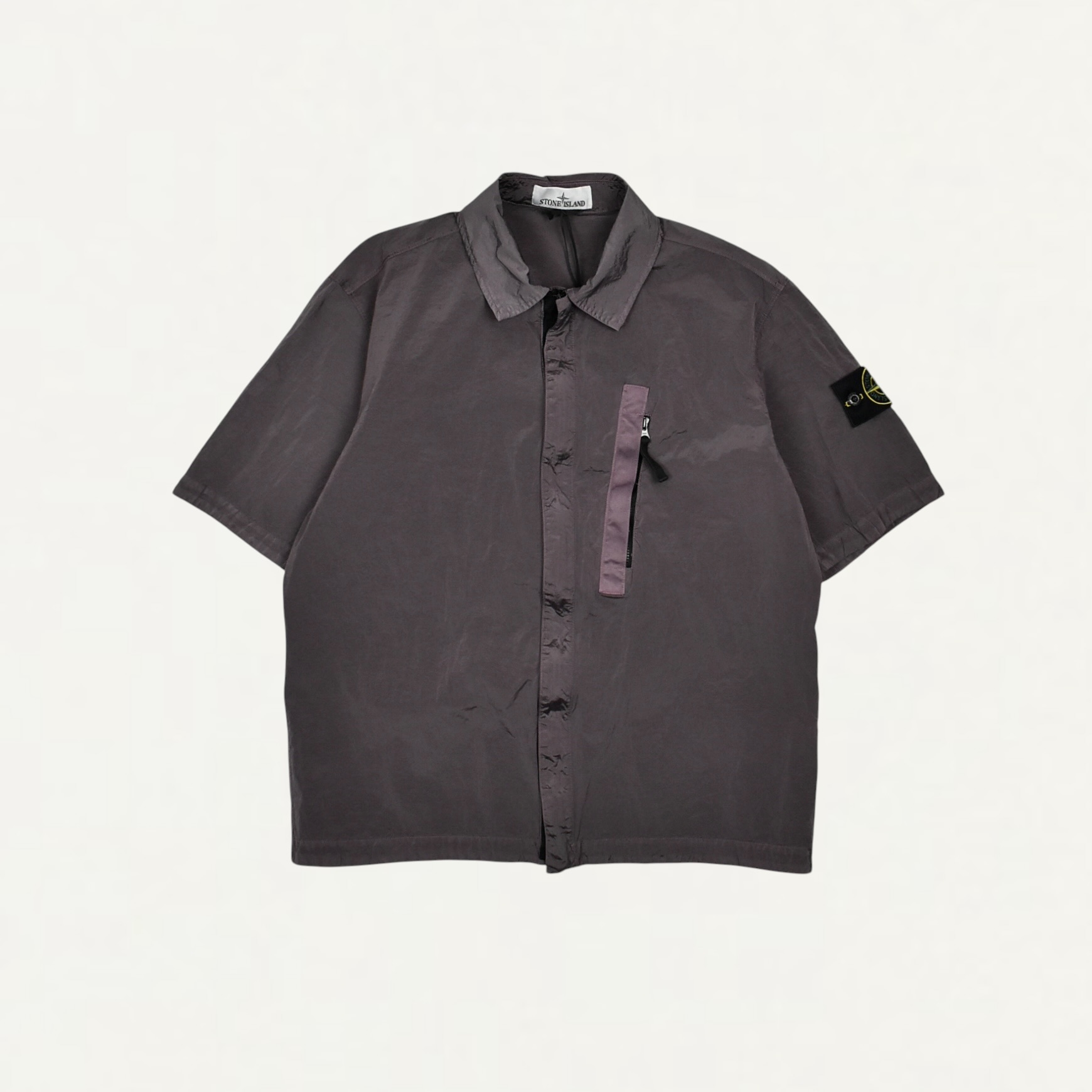 STONE ISLAND 1200028 NYLON METAL IN ECONYL® Comfort-fit short-sleeve shirt with zip Purple Grey[L1S151200028S0019V008F]