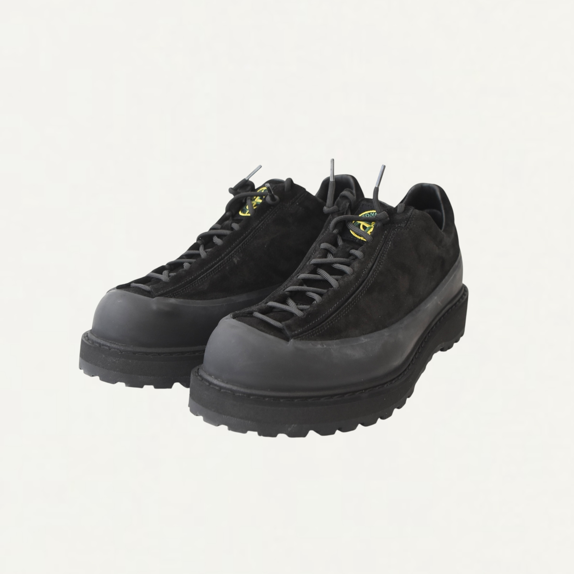 STONE ISLAND S100130 SUEDE SHOES Lace-up trainer with rubber rand and lug sole black[K2SFWS100130]