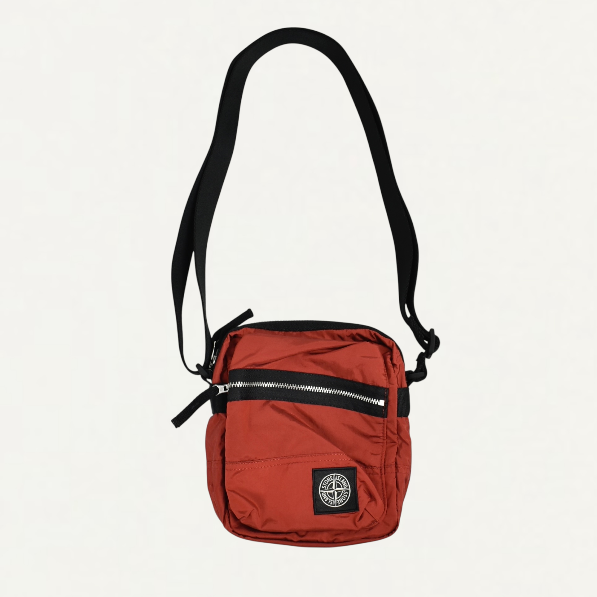 STONE ISLAND 9200015 COATED NYLON METAL IN ECONYL® Pouch bag with front pocket and ripstop lining scarlet[K2S159200015]