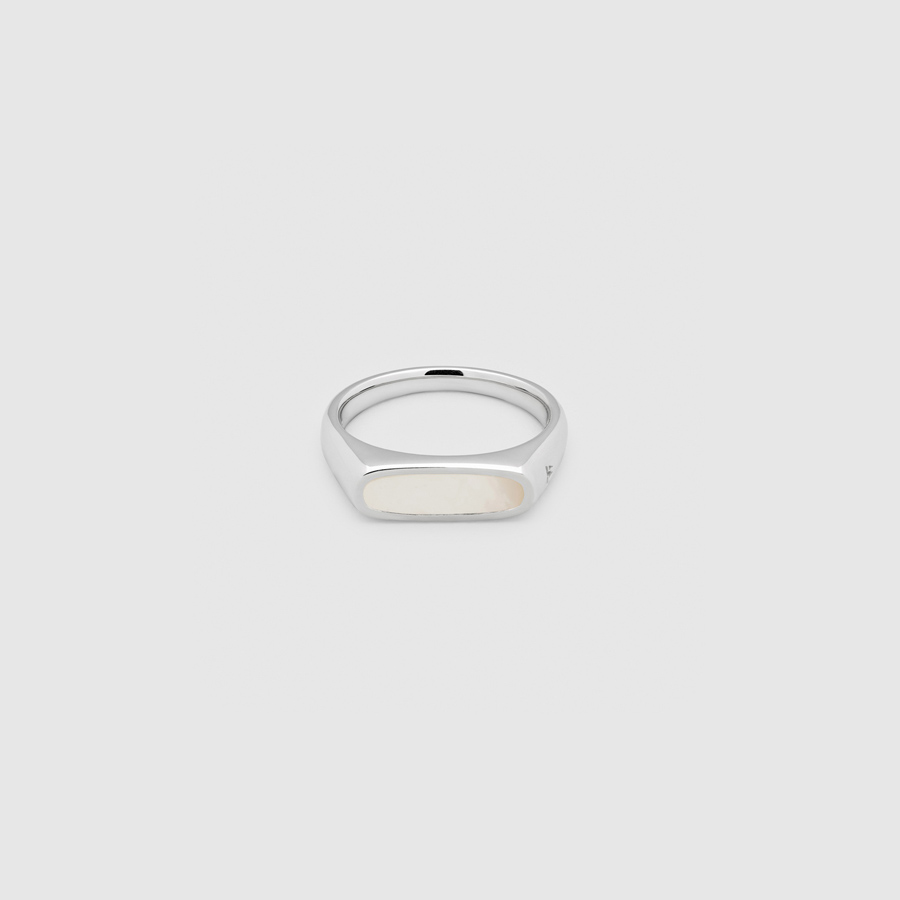 TOM WOOD Mairo Ring White MOP