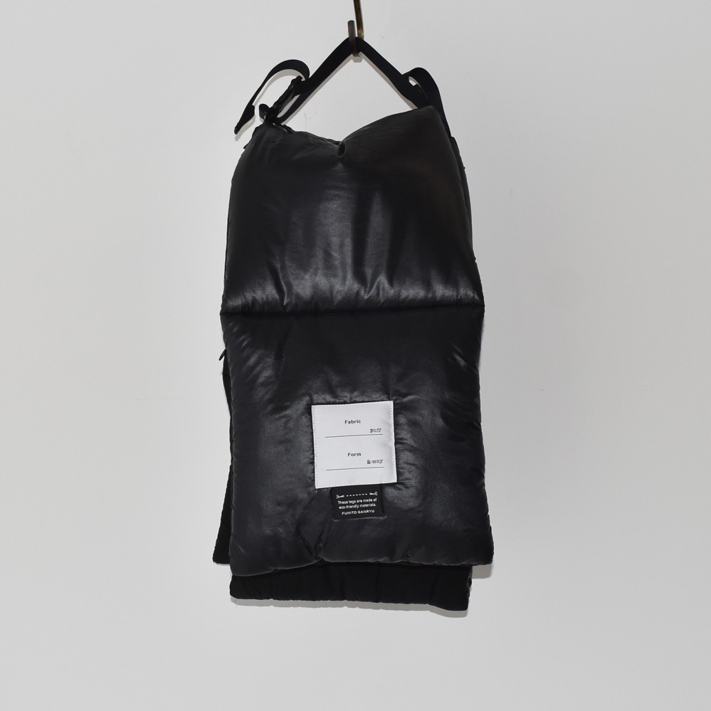 FUMITO GANRYU Muffler bag