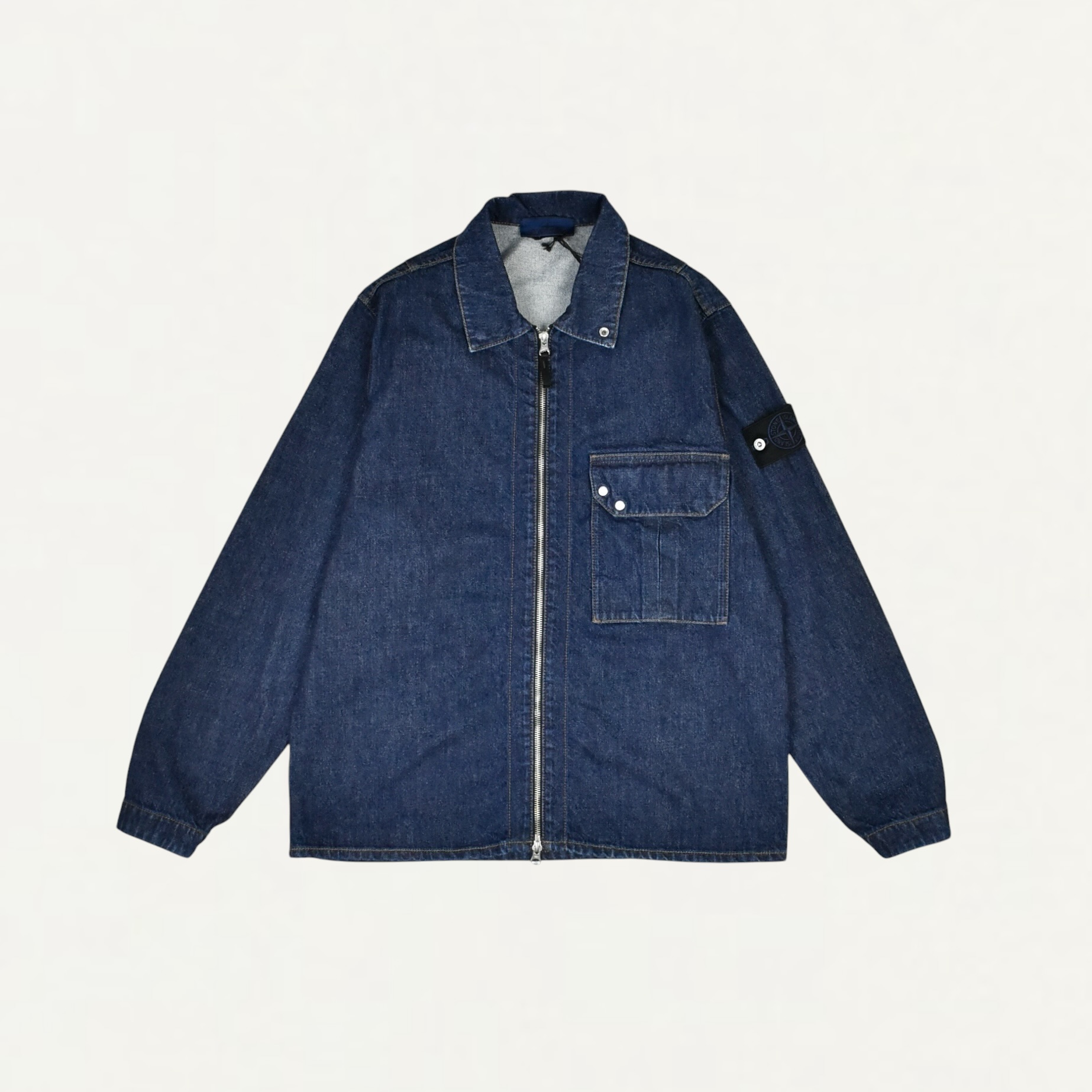 STONE ISLAND 1200002 INDIGO DENIM-RINSED Comfort-fit overshirt with zip fastening[L2S141200002S00J7VJ201]